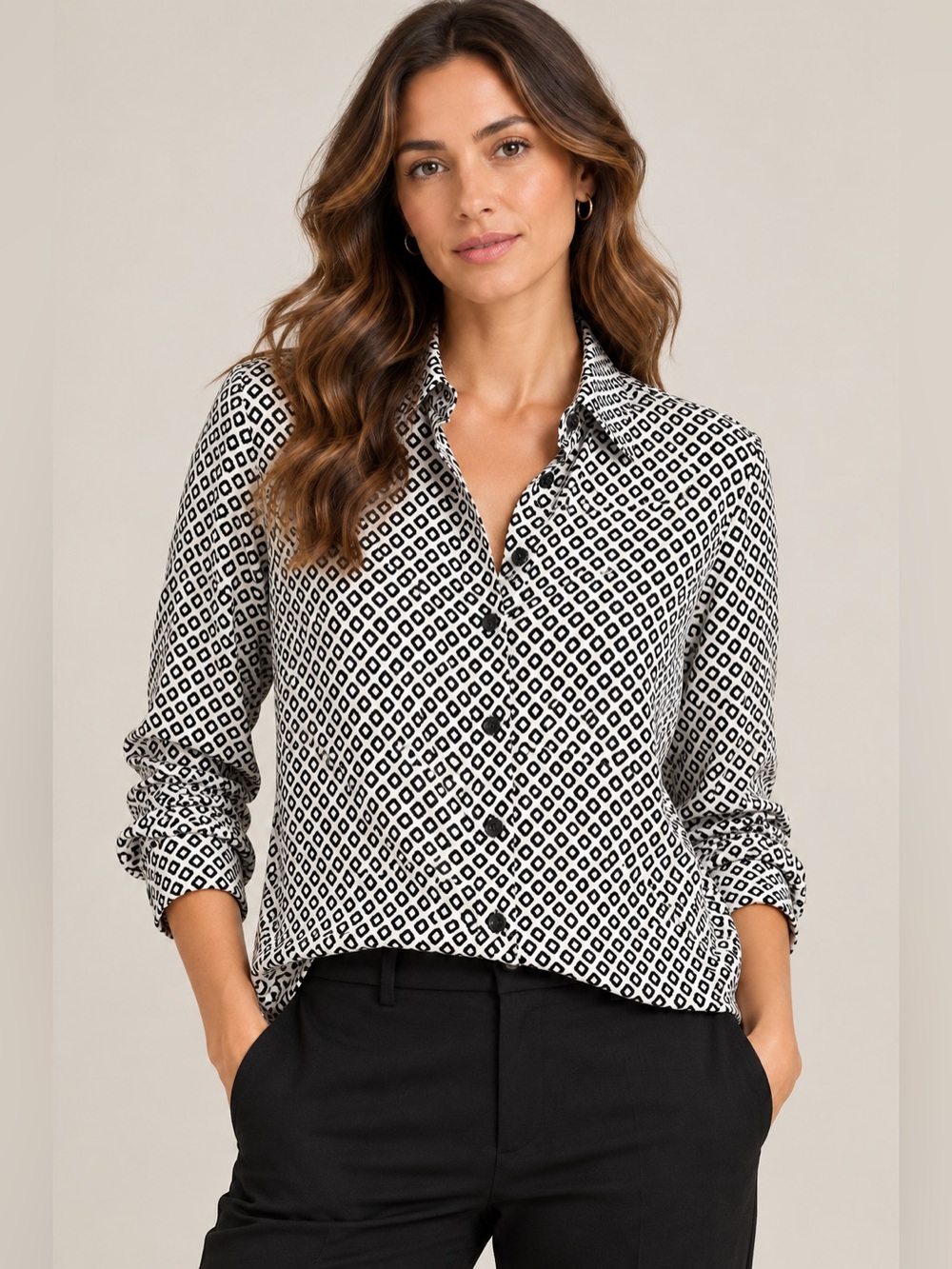 Classic Black & White Geometric Button-Up Shirt - Women's Top xs